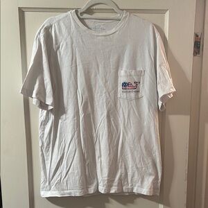 Vineyard Vines White T-Shirt with Pocket